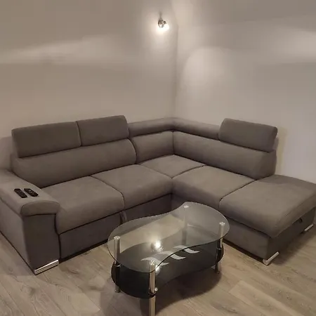 شقة Matej *